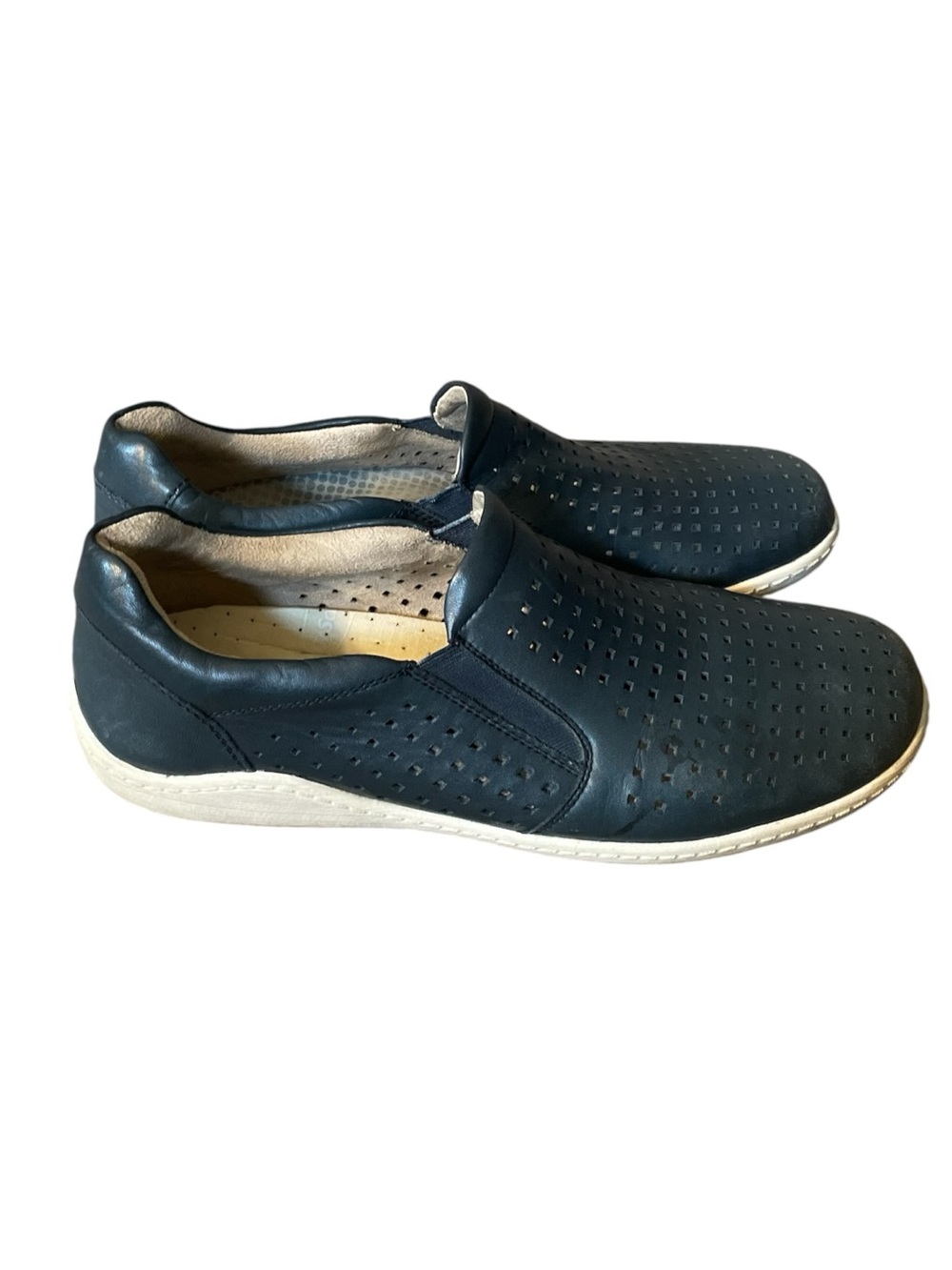 H8- Remonte size 41 Navy Slip-On Perforated Casual Shoe